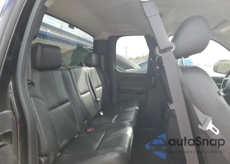 2010 Chevrolet Silverado K1500 Ltz from USA, damaged, VIN 1GCSKTE35AZ111227